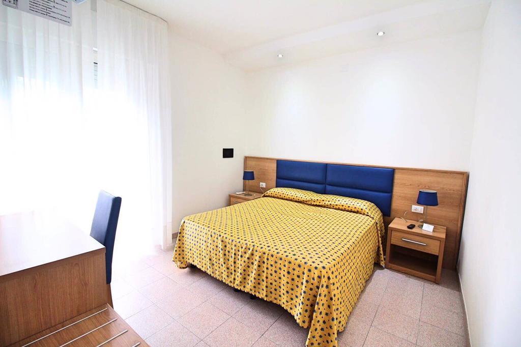 Hotel Eraclea Lido di Jesolo Exterior foto